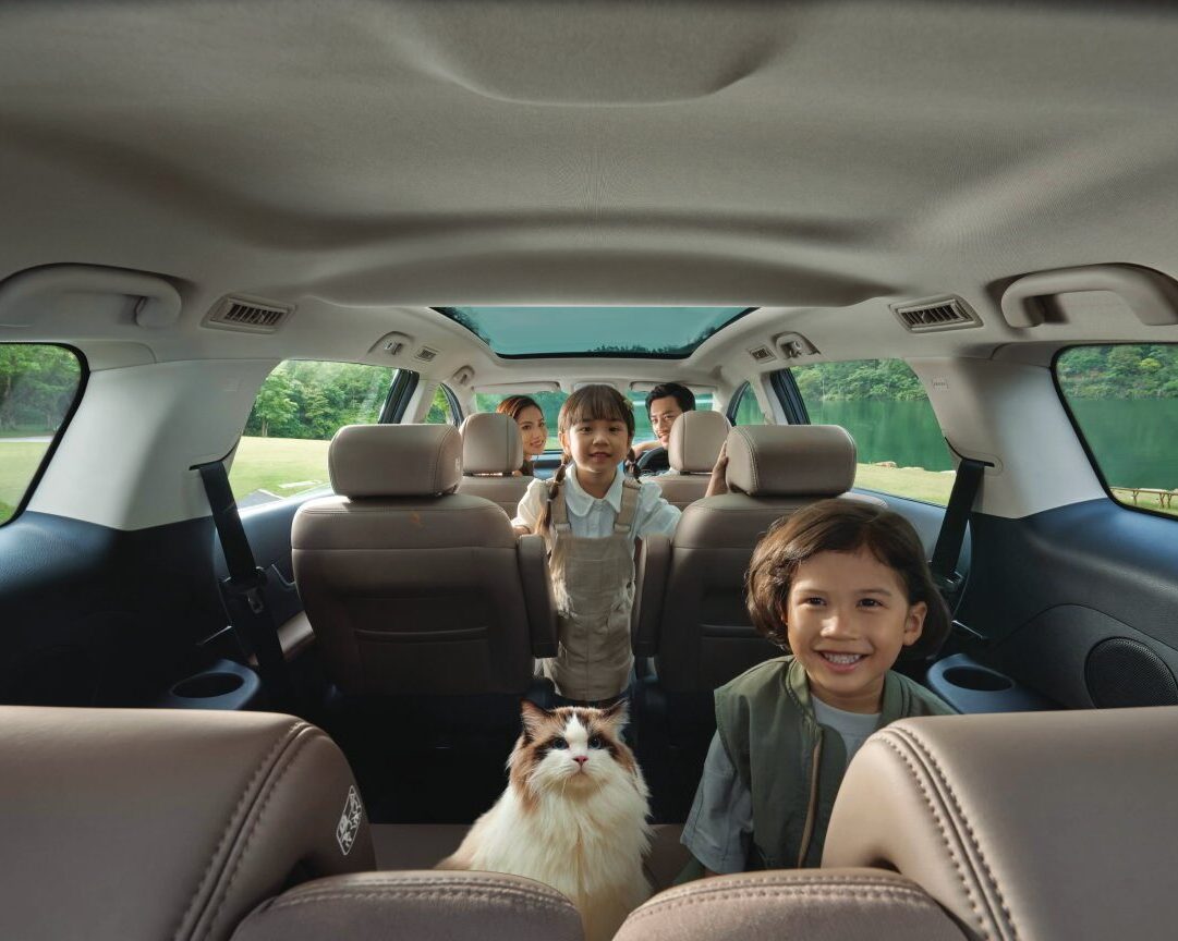 BYD M6 Sales Spesial Harga BYD M6 Mobil Mpv Listrik Terbaik 2025 Promo Pembelian M6 Dengan Sales Abi tri
